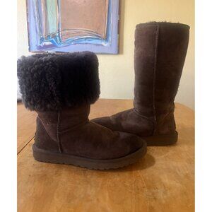 Ugg Australia Women’s Classic Tall Chocolate Brown Sz 7 Boots 5815 Suede